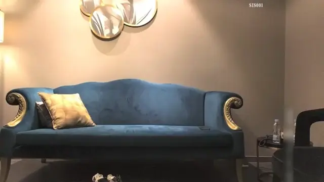 거의 다온듯한 표정