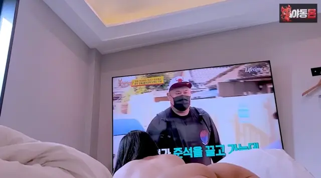 지루한 모텔서 나혼자