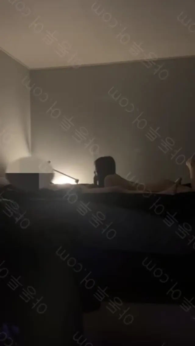 니 몸매가 이렇게 좋은지 몰랐어