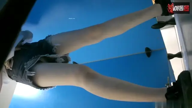 여자 화장실 몰카 (4)