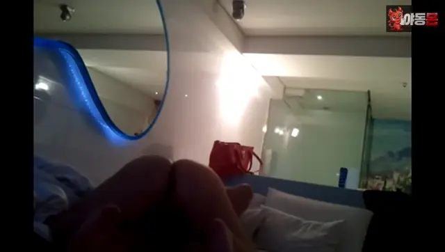 초대남 플레이를 좋아하던 신촌 마댓자루 걸레년