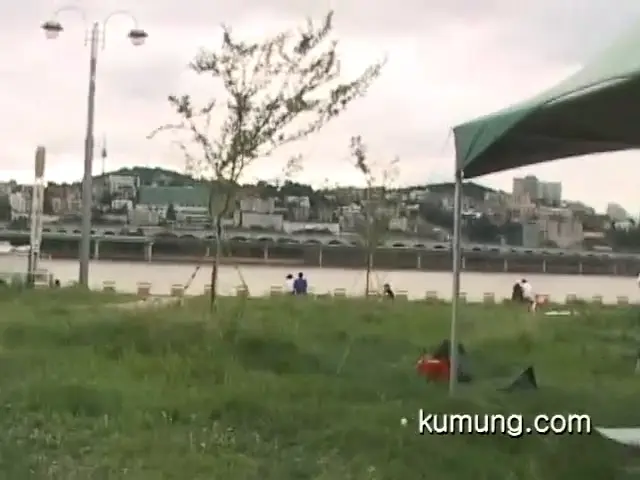 구멍닷컴 최고로 이쁜 모델 1
