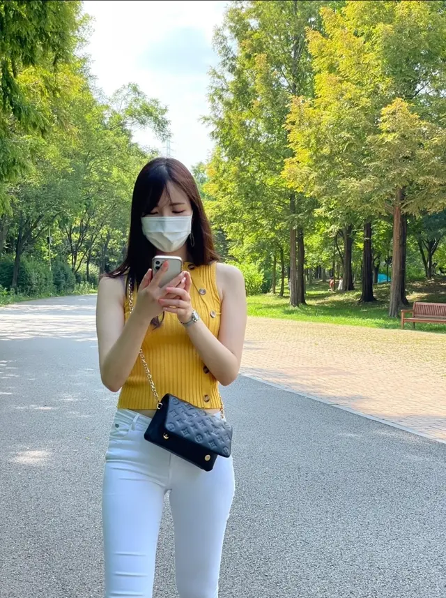 회색티녀1