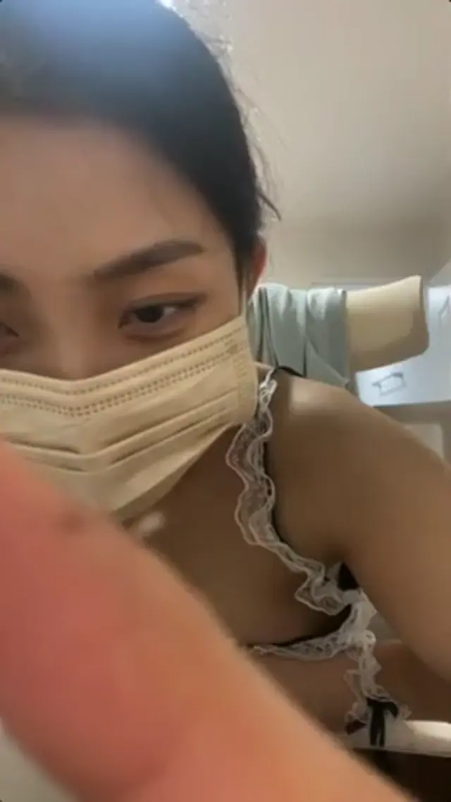 인스타로 쫒겨난 아프리카 여캠 도라파덕 라이브 2부