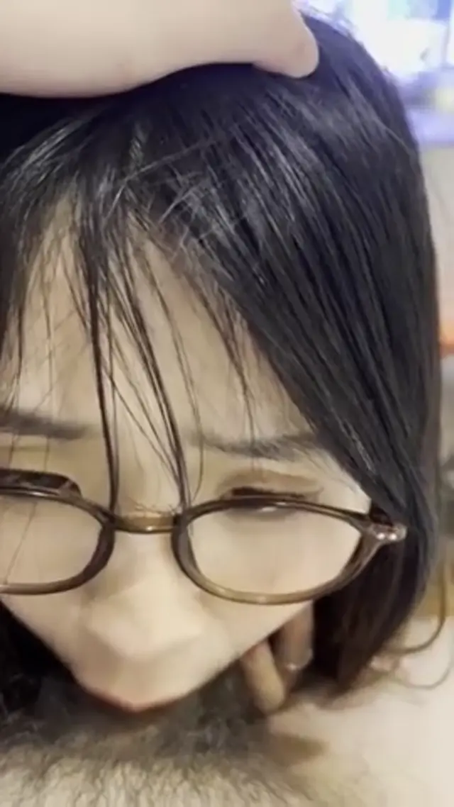 길거리에 흔하게 굴러 다니는 육덕 돼지년