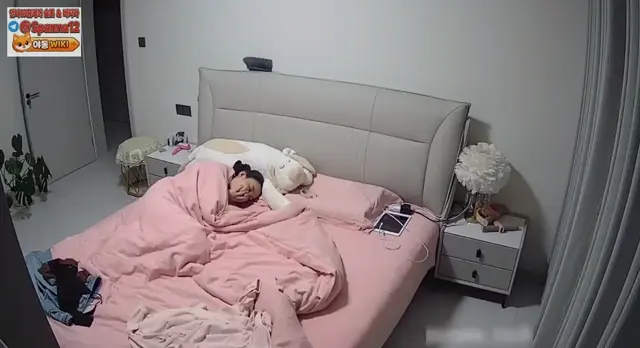 짱꺠 커플 IP캠 몰카