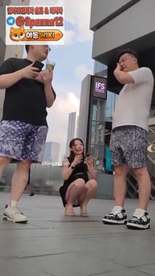 길거리 화끈한 언냐들 업스캠