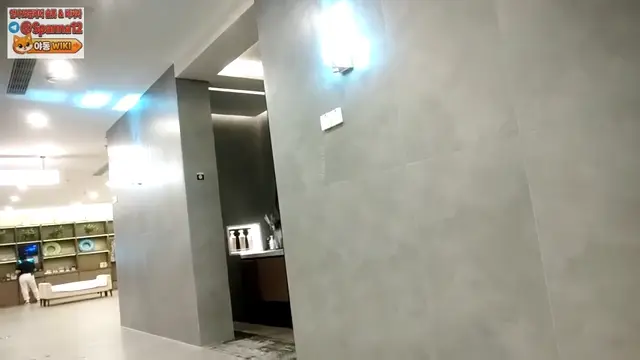 여자 목욕탕 몰카 (3)
