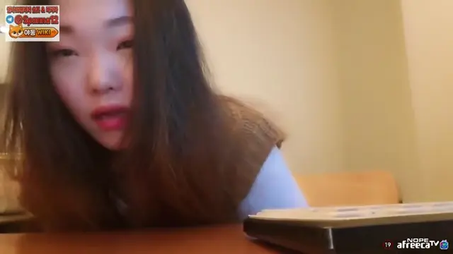 왁싱보지 인증하는 만취녀